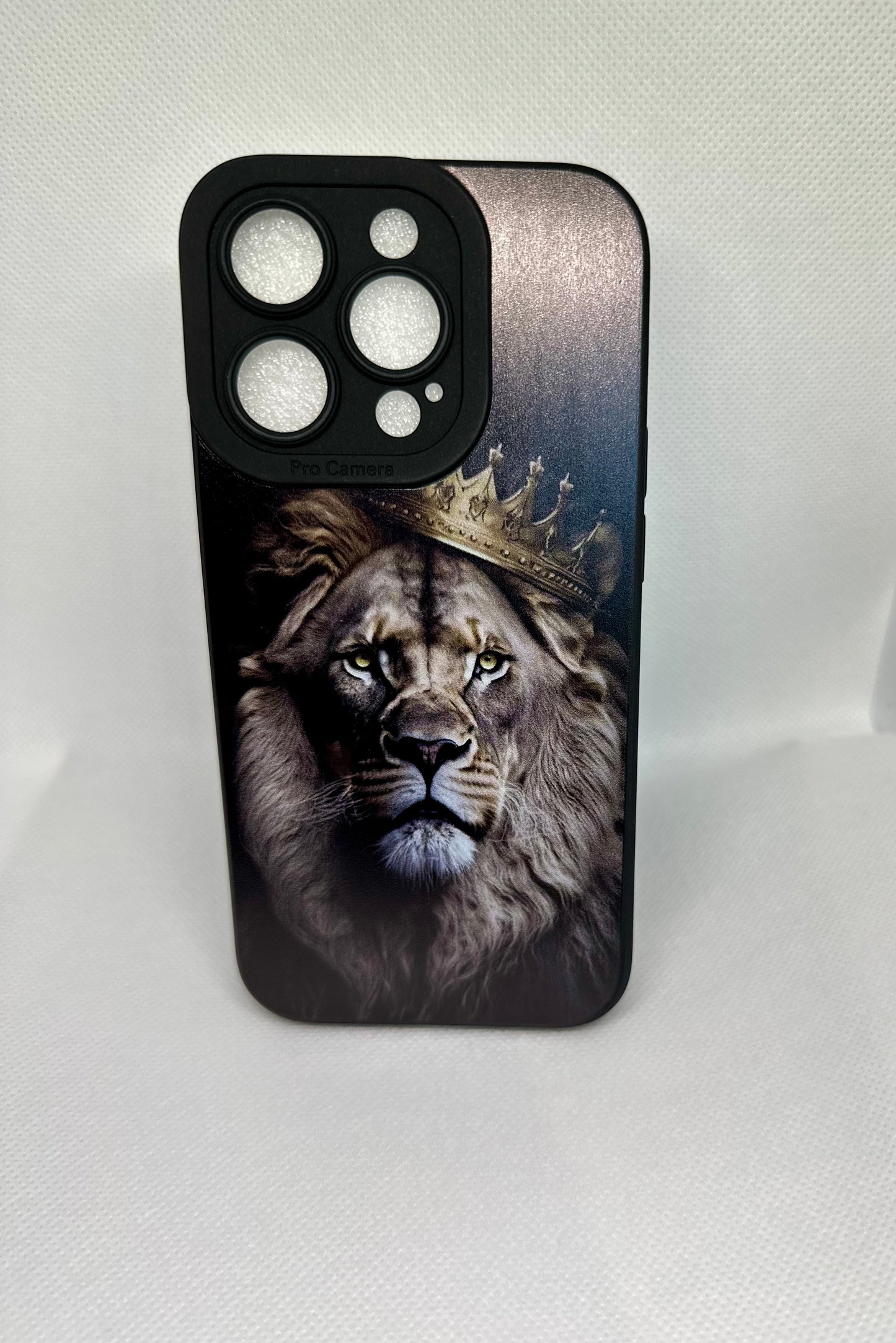 Crowned Lion Phone Case